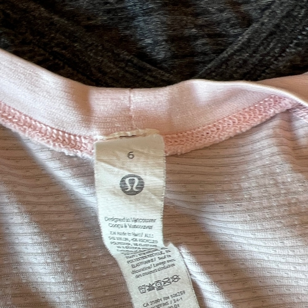 lululemon bundle t shirts, cardigan, jogger - Picture 11 of 12